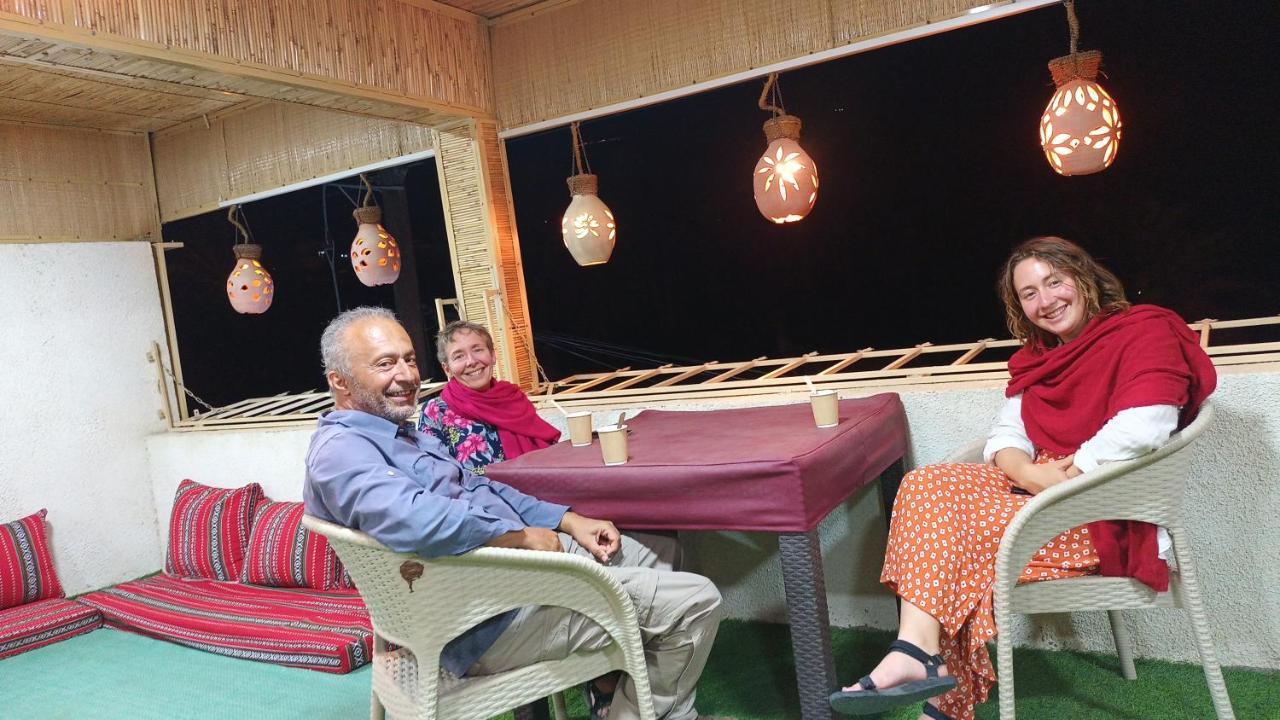 Sehma Guest House Al Ḩamrāʼ Extérieur photo
